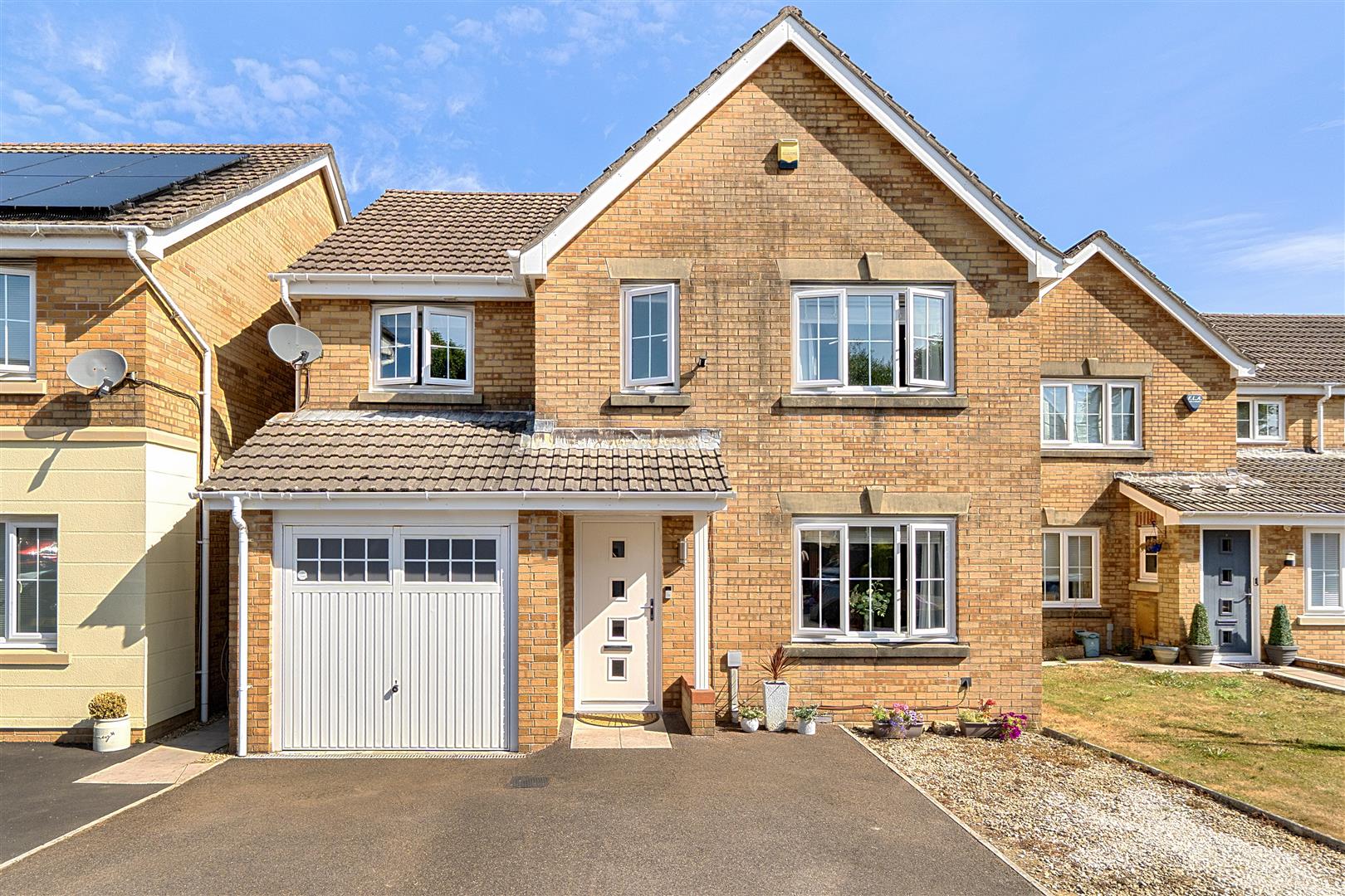 Maes Y Wawr, Birchgrove, Swansea, SA7 0HL